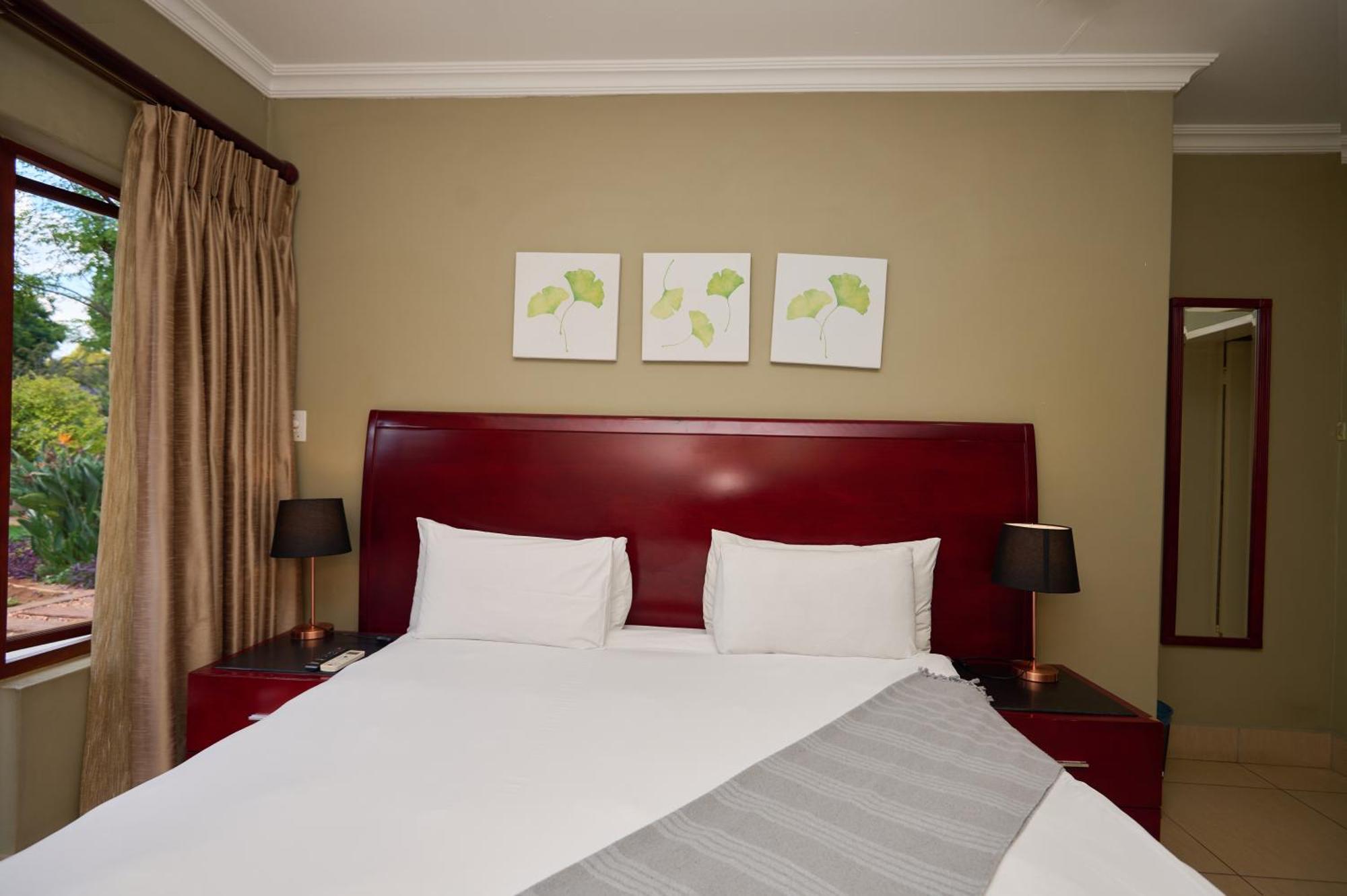 Tamboti Guest Lodge Pretoria Exterior photo